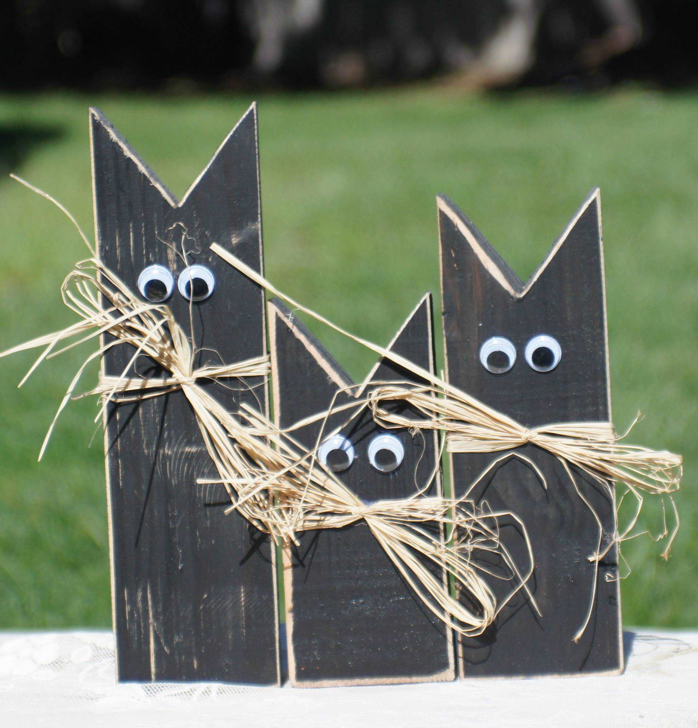 Spook-tacular Cat Halloween Decorations: A Purr-fect Guide